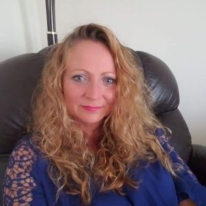 Meet your Posher, Erika